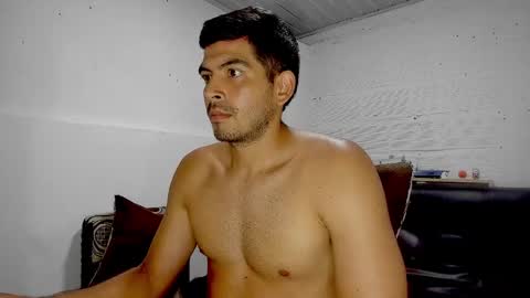 Snapshot of himoreno97 chatting on 02-18-25, 05:20 Hi moreno online show from 02-18-25, 05:20