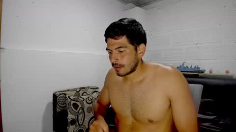 Snapshot of himoreno97 chatting on 02-26-25, 12:38 Hi moreno online show from 02-26-25, 12:38