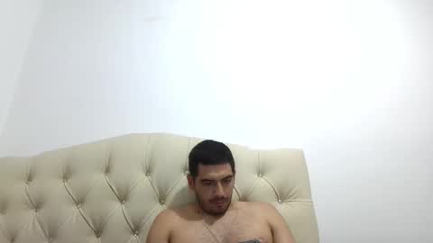 Snapshot of himoreno97 chatting on 11-06-25, 06:36 Hi moreno online show from 11-06-25, 06:36