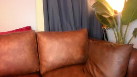 Snapshot of hinnata69 chatting on 09-30-25, 04:12 Hinnata online show from 09-30-25, 04:12