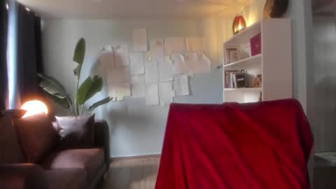 Snapshot of hinnata69 chatting on 10-21-25, 05:46 Hinnata online show from 10-21-25, 05:46