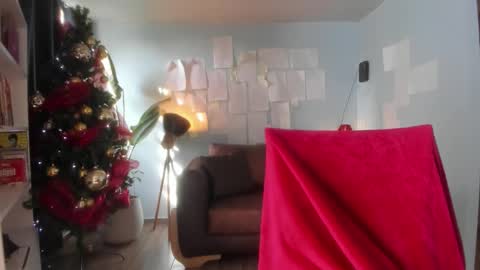 Snapshot of hinnata69 chatting on 11-10-25, 08:08 Hinnata online show from 11-10-25, 08:08