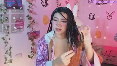 Hinatha online show from 04-17-26, 12:08