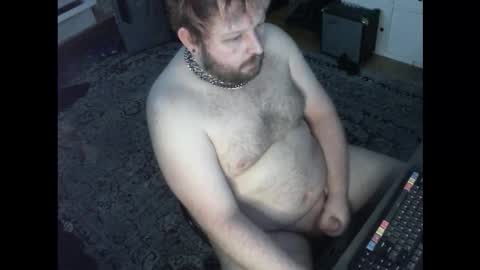 Snapshot of hipguy91 chatting on 11-11-25, 07:03 hipguy91 online show from 11-11-25, 07:03