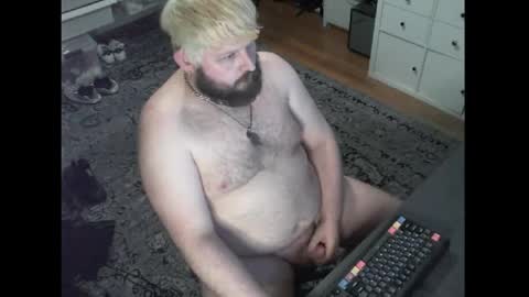 hipguy91 online show from 04-19-26, 03:39