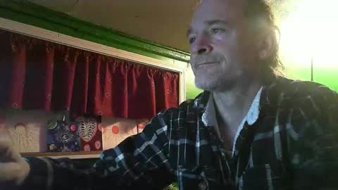 hippiedad333 online show from 02-04-26, 04:29