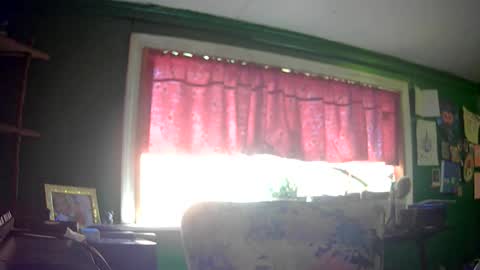 hippiedad333 online show from 07-14-26, 06:57