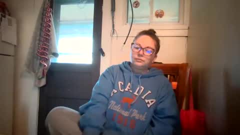 Bella online show from 10-17-25, 12:08