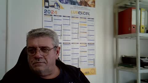 hippo online show from 01-06-25, 01:08