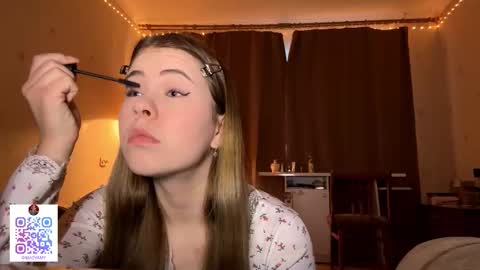 Snapshot of hirokosersen chatting on 01-17-26, 05:45 I am Amy ntmu Lets hit 10 Thumbs Up together online show from 01-17-26, 05:45