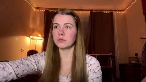 Snapshot of hirokosersen chatting on 02-17-26, 03:19 I am Amy ntmu Lets hit 10 Thumbs Up together online show from 02-17-26, 03:19