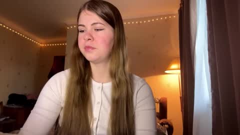 Snapshot of hirokosersen chatting on 03-01-26, 12:07 I am Amy ntmu Lets hit 10 Thumbs Up together online show from 03-01-26, 12:07