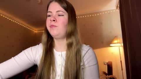 Snapshot of hirokosersen chatting on 03-02-26, 10:11 I am Amy ntmu Lets hit 10 Thumbs Up together online show from 03-02-26, 10:11