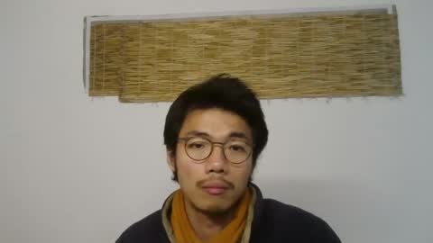 Snapshot of hirvirdish chatting on 12-07-24, 12:35 Taick online show from 12-07-24, 12:35