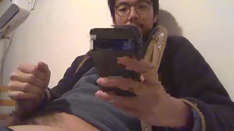 Snapshot of hirvirdish chatting on 12-13-24, 03:27 Taick online show from 12-13-24, 03:27