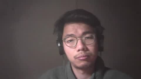 Snapshot of hirvirdish chatting on 03-05-25, 09:59 Taick online show from 03-05-25, 09:59