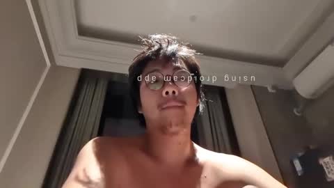 Snapshot of hirvirdish chatting on 10-20-25, 05:46 Taick online show from 10-20-25, 05:46