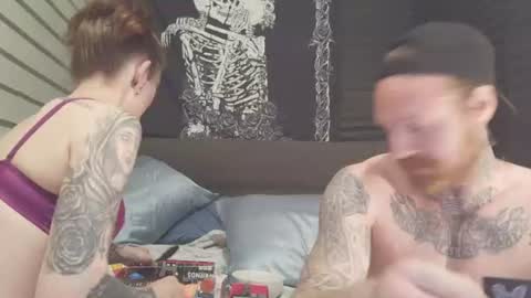 Snapshot of hisnhertemptation chatting on 06-21-26, 03:42 HisNHersTemptation online show from 06-21-26, 03:42