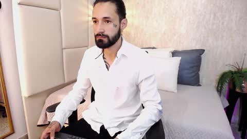 Hisoka online show from 02-16-26, 07:32