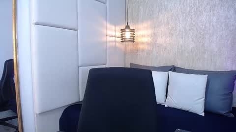 Hisoka online show from 03-08-26, 02:04