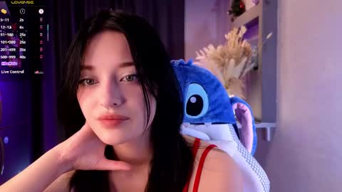 Snapshot of hisoka__akerley chatting on 07-09-26, 04:38 Ella online show from 07-09-26, 04:38