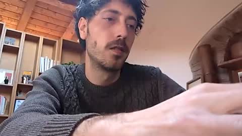 Snapshot of hitmenoww chatting on 04-24-26, 07:11 hitmenoww online show from 04-24-26, 07:11