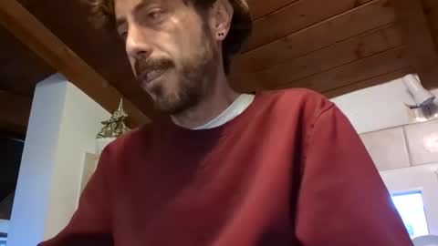 Snapshot of hitmenoww chatting on 05-11-26, 06:05 hitmenoww online show from 05-11-26, 06:05