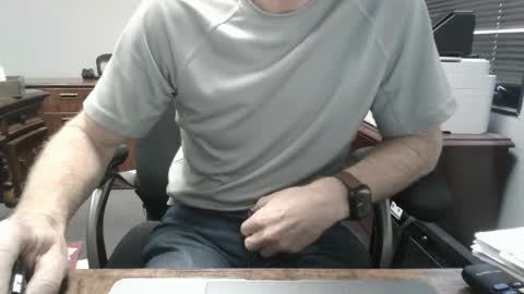 Snapshot of hnic9999 chatting on 11-23-25, 09:14 Nick online show from 11-23-25, 09:14