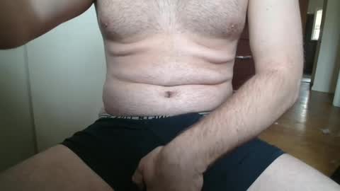 Snapshot of hockeyplayer206850 chatting on 02-19-25, 04:00 Hockey Player online show from 02-19-25, 04:00