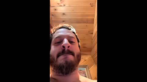 Snapshot of hockeyplayer206850 chatting on 02-01-26, 03:32 Hockey Player online show from 02-01-26, 03:32