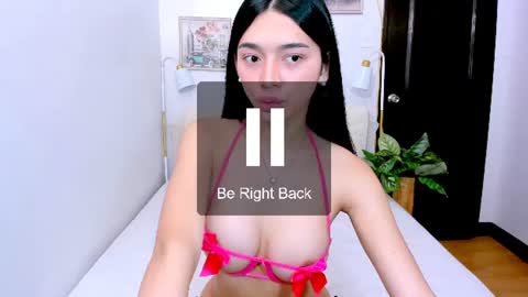 Hoely online show from 06-27-26, 12:22