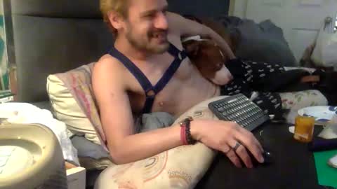 Snapshot of hoffman0189 chatting on 03-25-26, 04:40 hoffman0189 online show from 03-25-26, 04:40