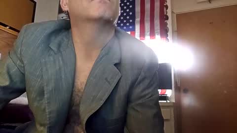 hoglegg99384194 online show from 01-10-25, 10:50