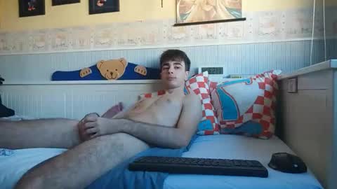 Snapshot of holawenasoyjuan chatting on 02-12-26, 10:54 holawenasoyjuan online show from 02-12-26, 10:54