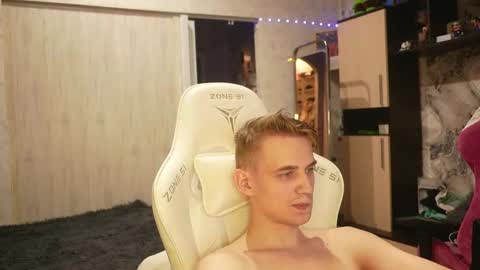 Extaz  Athrey  Howard online show from 09-29-25, 07:30