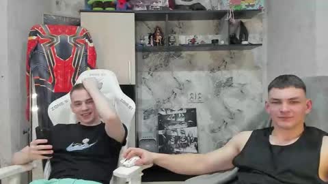 Extaz  Athrey  Howard online show from 02-10-26, 06:23