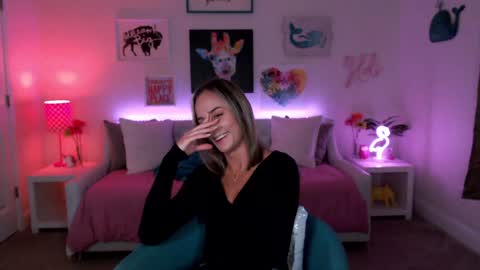 Holi Hurricane online show from 03-06-25, 03:57