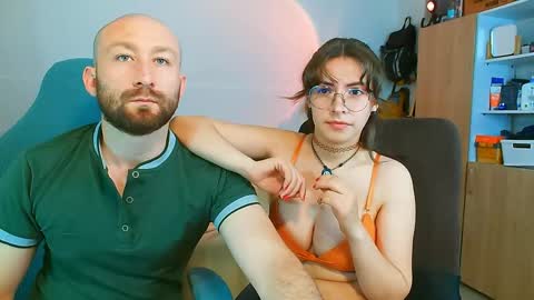 Snapshot of holly_and_honey_69 chatting on 05-22-26, 11:10 Holly and Honey online show from 05-22-26, 11:10