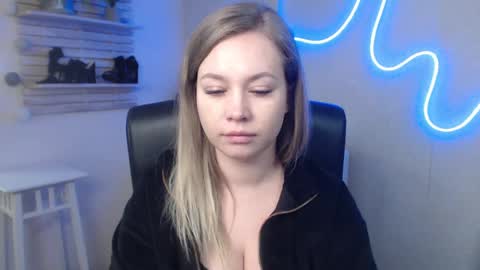 Holly online show from 01-08-25, 10:26