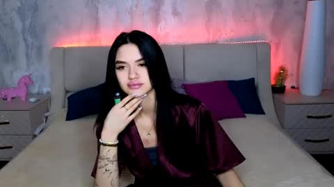 Holly online show from 05-13-26, 12:41