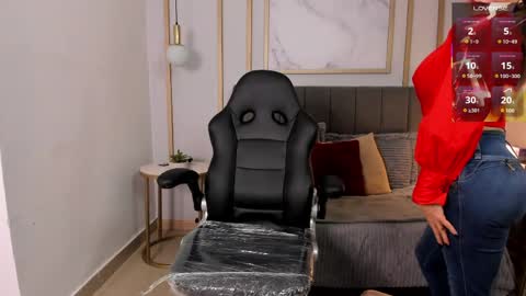 Holly Madisson online show from 04-06-26, 01:12