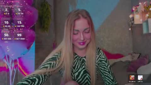 holly_molly8 online show from 02-27-26, 08:42