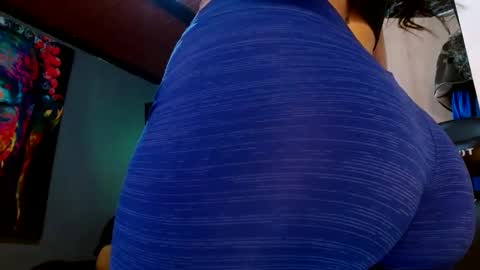 Snapshot of holly_thomsonx69 chatting on 02-28-25, 11:34 holly_thomsonx69 online show from 02-28-25, 11:34