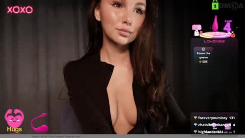 Snapshot of hollyextra chatting on 11-08-25, 09:24 hollyextra online show from 11-08-25, 09:24