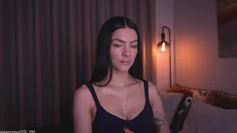 Holly Linder online show from 04-08-26, 02:11