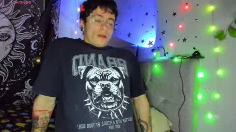 Snapshot of hollypurple chatting on 01-18-26, 11:19 Hades and Persefone online show from 01-18-26, 11:19