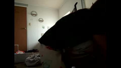 Snapshot of hollyquinniscute chatting on 12-13-25, 10:15 Brat online show from 12-13-25, 10:15