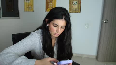 Snapshot of hollyshit_ chatting on 05-20-26, 12:50 hollyshit_ online show from 05-20-26, 12:50