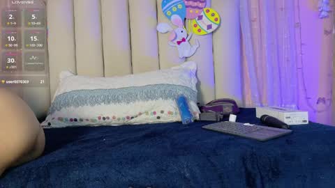 Snapshot of hollyyqueen_ chatting on 04-30-26, 08:57 Hollyy online show from 04-30-26, 08:57