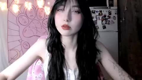 Snapshot of holy420loly chatting on 03-15-26, 04:57 Ho Lee Sheet online show from 03-15-26, 04:57